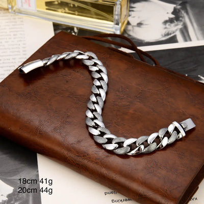 Glanzende armband met slangenpatroon voor een unieke stijl